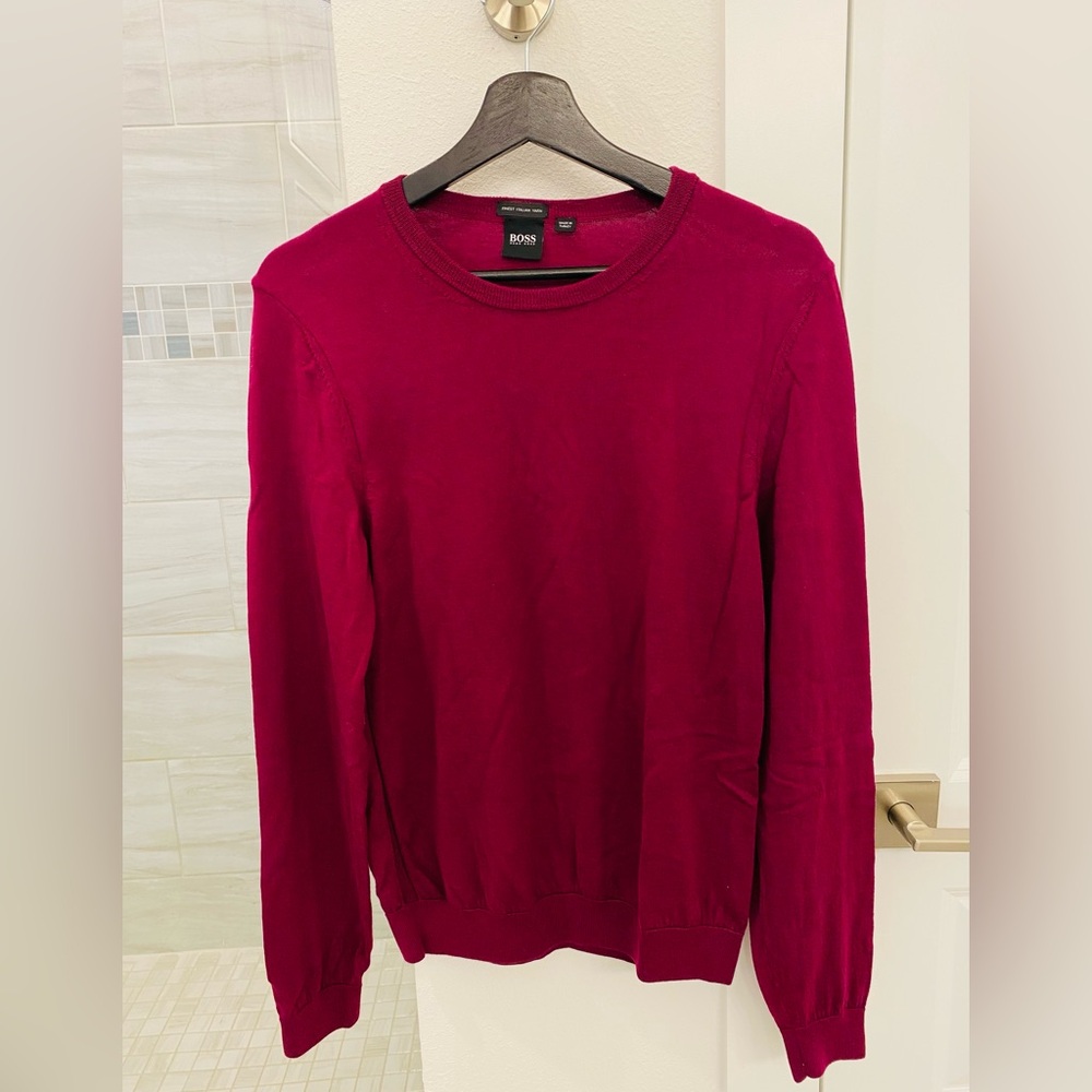 BOSS Men's Purple Solid Wool crew- neck Sweater.